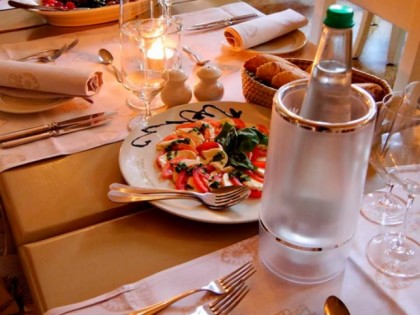 照片: Alte Schlossk&amp;uuml;che